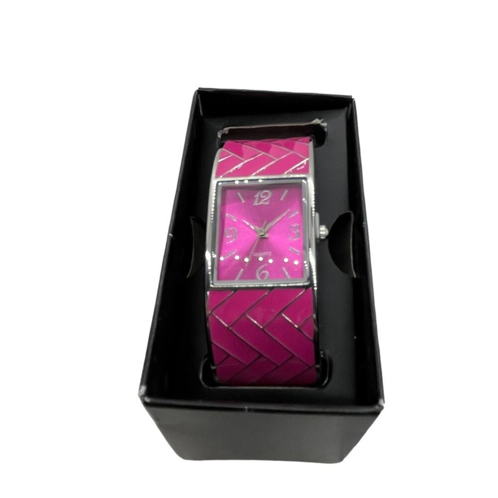Avon Zig Zag Cuff Watch In Raspberry New in Box 2016 Silver Tone Pink Gift Idea!